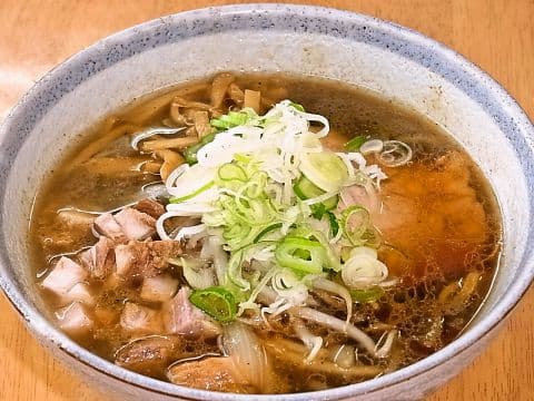 ラーメン たまや