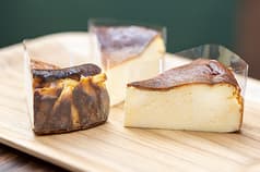 チーズケーキ&焼菓子 Not obvious 2