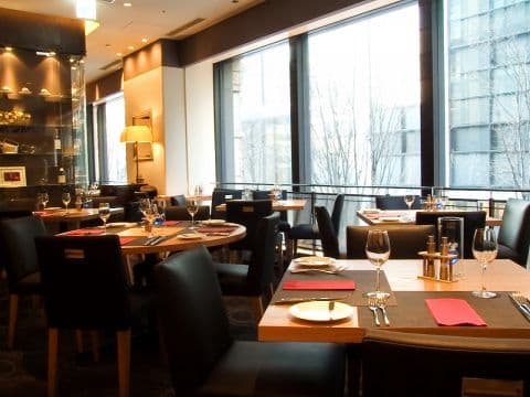 アンティーブ 丸の内