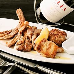 トラットリアグランドゥーカ 関内馬車道店 2