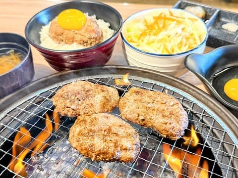 帯広直火焼和牛100%ハンバーグ食べ放題~無限膳~