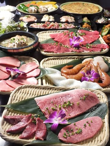 炭火焼肉 牛楽城