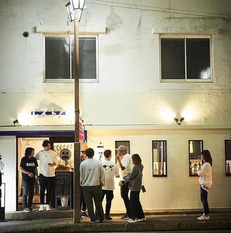 焼鳥とワインのお店　レストア