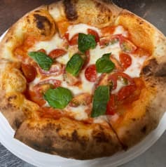 Trattoria pizzeria la Viola トラットリア ピッツェリア ラ ビオラ 2