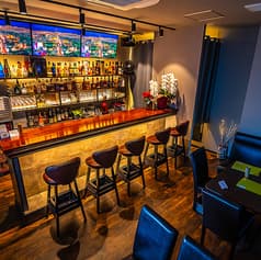 Cafe & Bar 4 SEASONS フォーシーズンズ 2