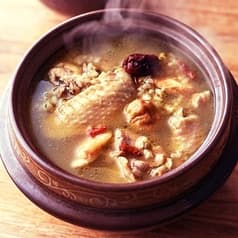 アジアンダイニングバー＆グリル 2