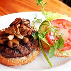 ホームワークス 広尾店 2