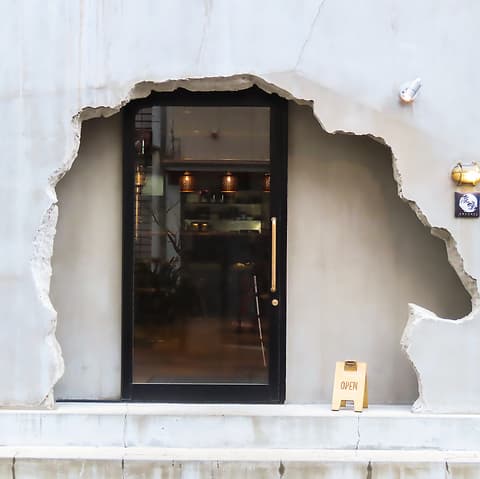 塩ホルモンろくめい 浜口店