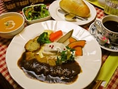 サンタムゥール伊東 2