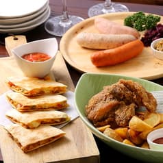 駅南クラフトビール&肉バル BEERPUB KICK 2