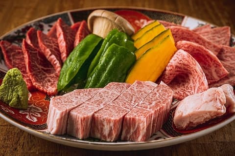 横綱三四郎Neo 西荻窪店