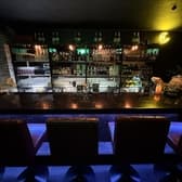 Jouer&Beats Bar Table.9 3