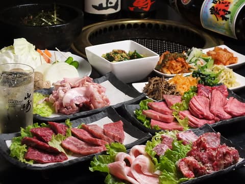 ホルモン焼き 炭蔵