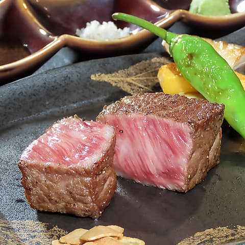 創作鉄板焼 よりと