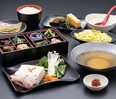 レストラン嵐山 2