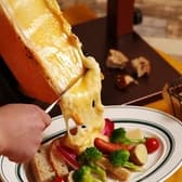 炭火焼&ワインバル イロリア 3