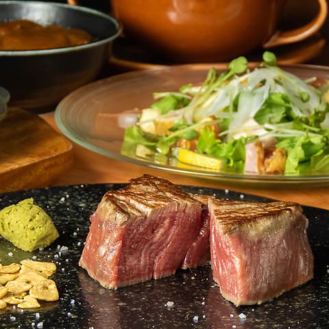 溶岩焼き　美山紅千（みやまぐち）