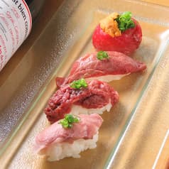 肉酒場 炙り肉寿司 菊岡精肉店 着席部 2