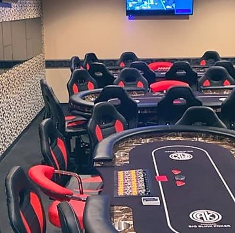 BIG SLICK POKER ビッグスリックポーカー 川崎