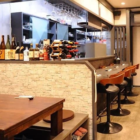 Dining & Kitchen しんちゃん