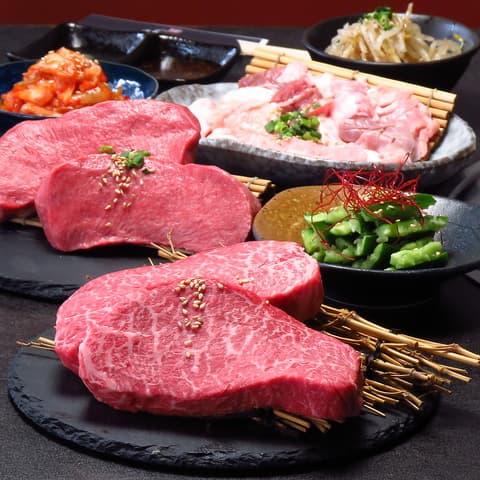 焼肉 三年目の浮気 鶴見店