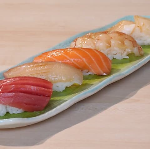 鮨酒場 憩家 IKOYA