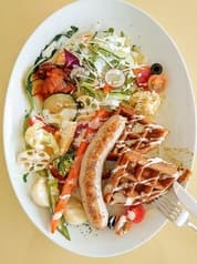 水辺に佇むワッフル専門店 emile 2