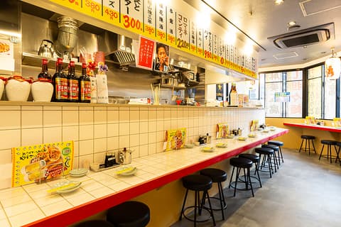 ぎょうざととり皮 ながりの酒場