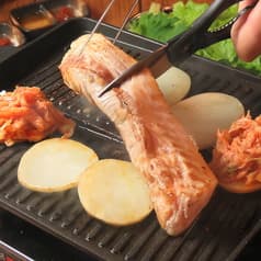 コリアンダイニング 鶴舞 2