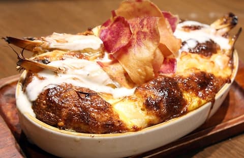 居 食 酒 ちんまーやー