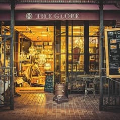 THE GLOBE 2