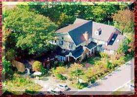 ペンション 森のバスケット