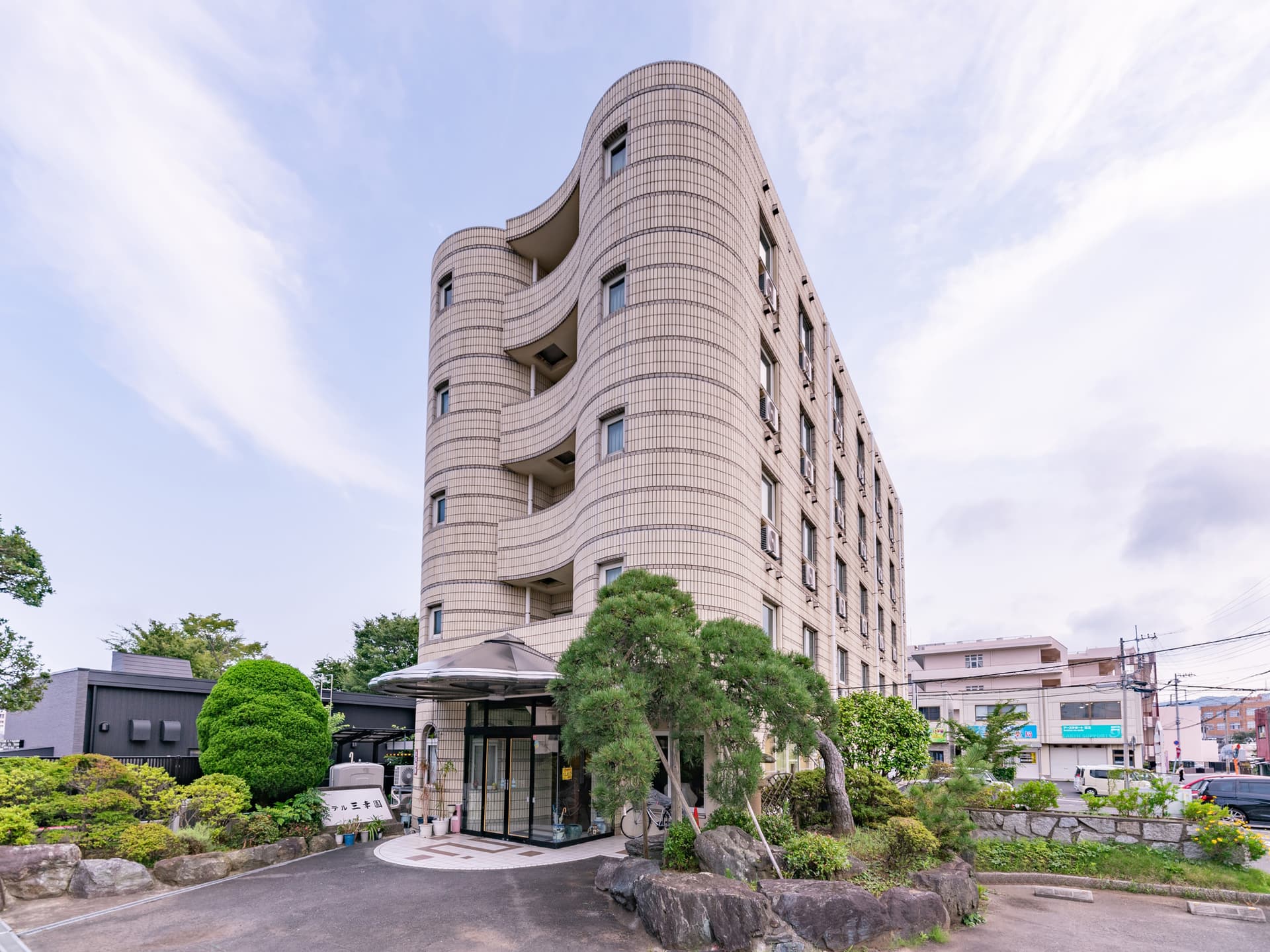 Tabist ホテル 三幸園