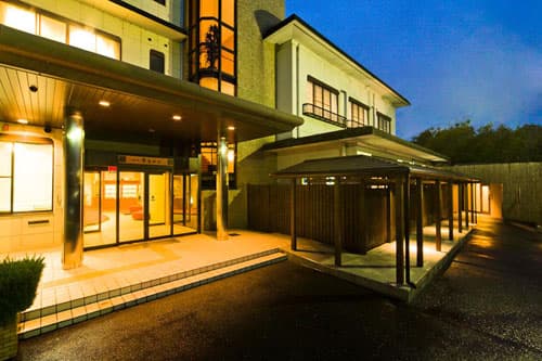 おごと温泉 湯の宿木もれび