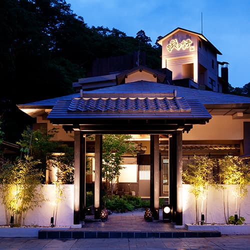 会津東山温泉 客室専用露天風呂付のスイートルーム はなれ 松島閣