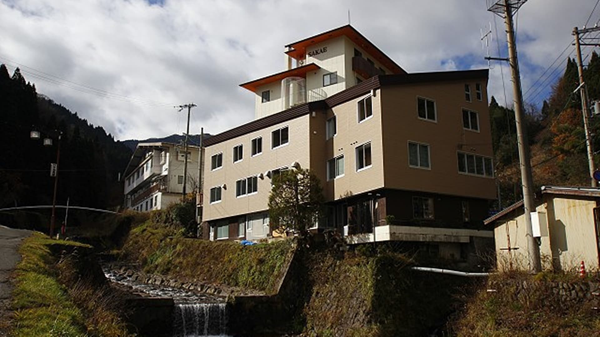 ハチ北温泉 内湯旅館 SASAYA