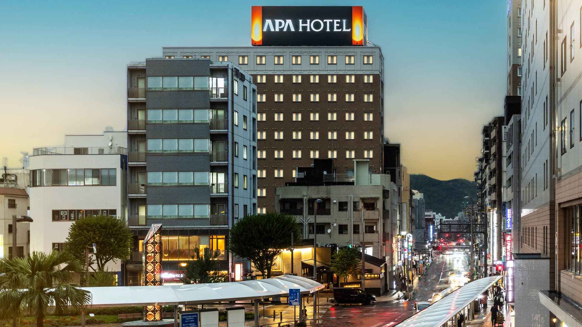 アパホテル〈鹿児島中央駅前〉