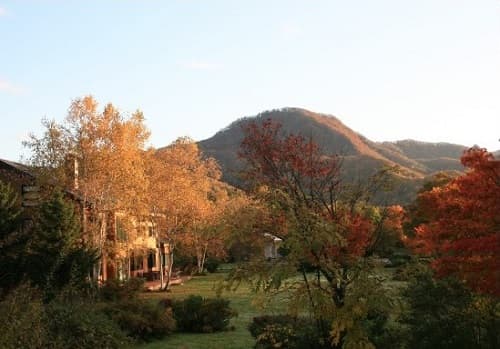 LAKEHOUSE AT TOYAKO(レイクハウス洞爺湖)