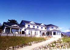 ペンション ぐ〜たらパパ