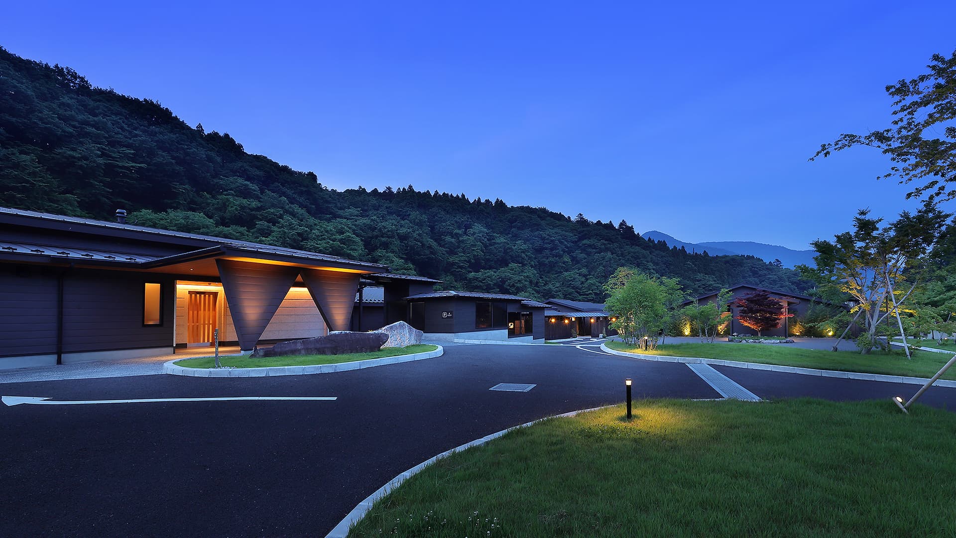 塩原温泉 全室離れの宿 楓音(かのん)