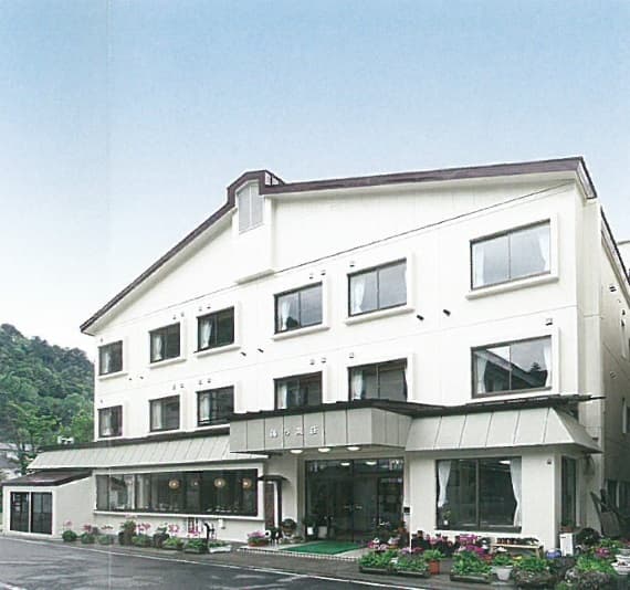 天然温泉にごり湯の宿 湯乃湖荘