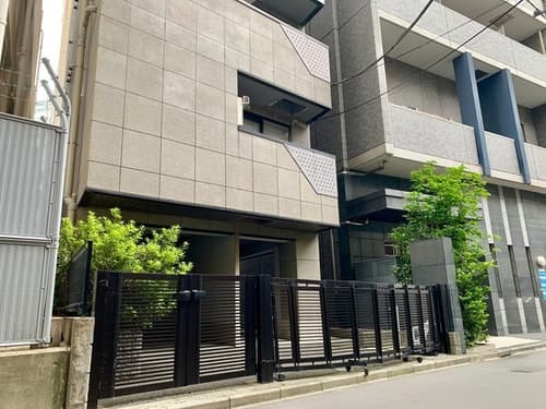 Al Di La Yotsuya/民泊