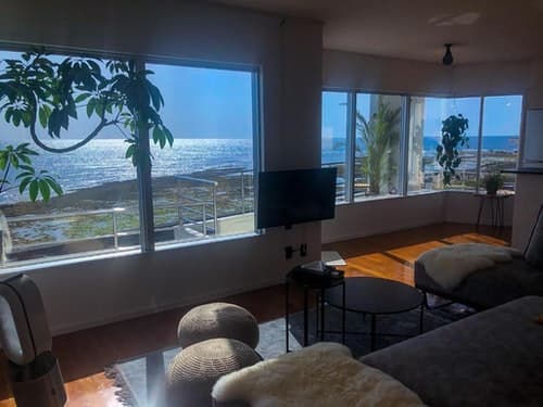 異国情緒漂う観光地(北谷町)を代表する創業20年になるトランジットカフェがプロデュース ^