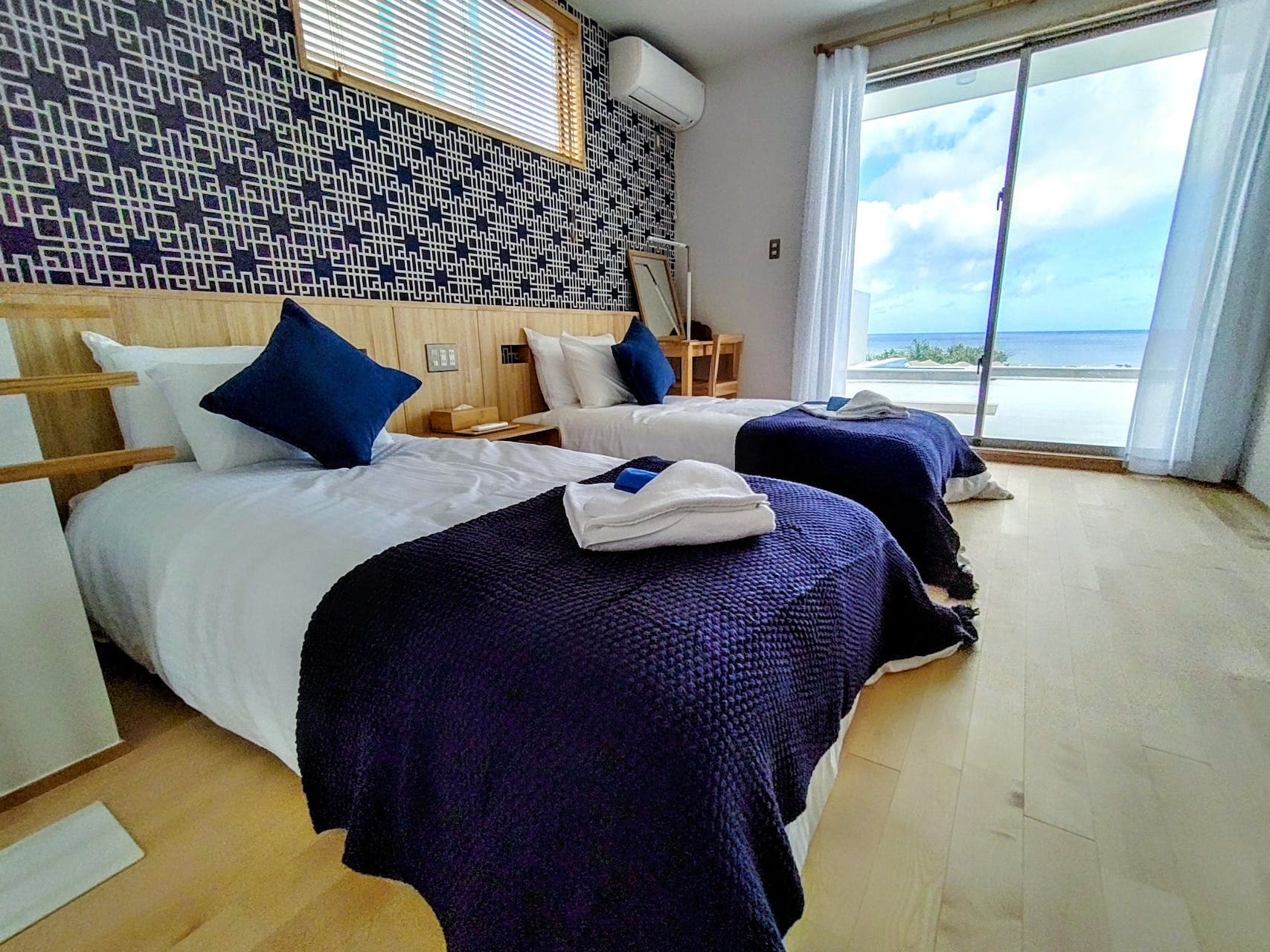 オーシャンビュー石垣 - プール付き新築ヴィラ ^