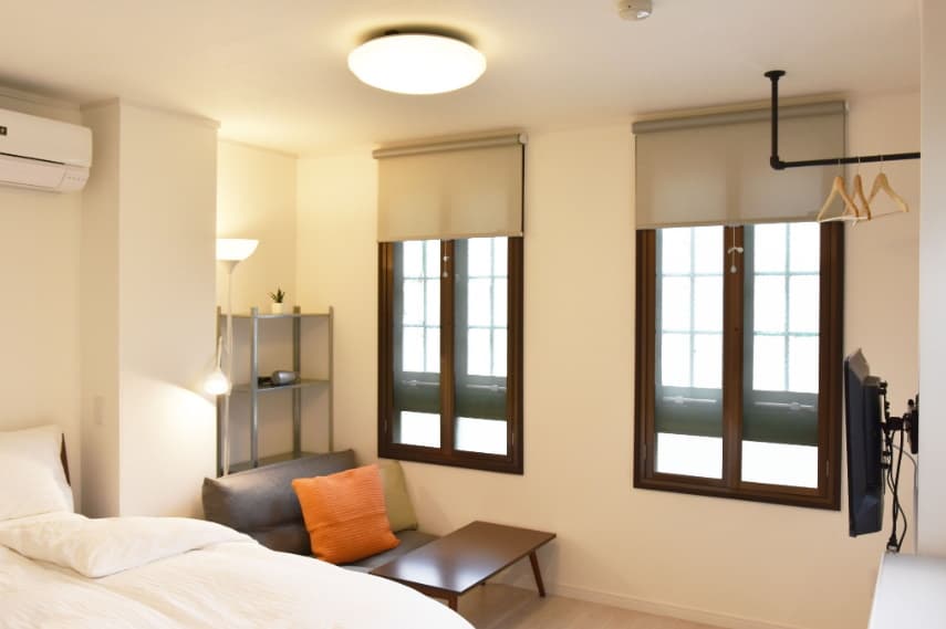 R-INN ARAIYAKUSHIMAE ^