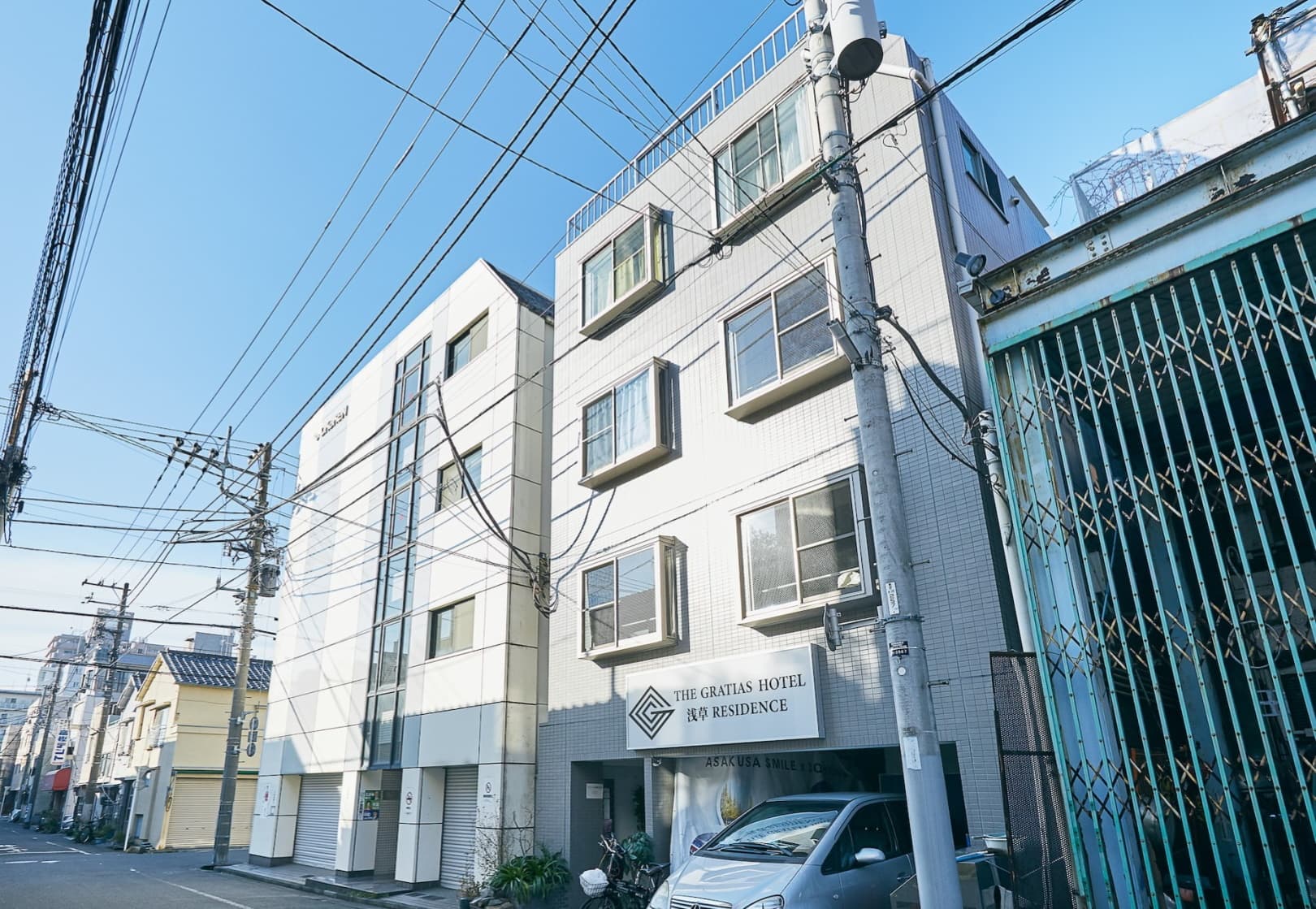 THEGRATIASHOTELASAKUSARESIDENCE