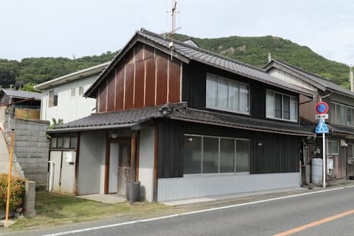 Womb海の見える家 ^