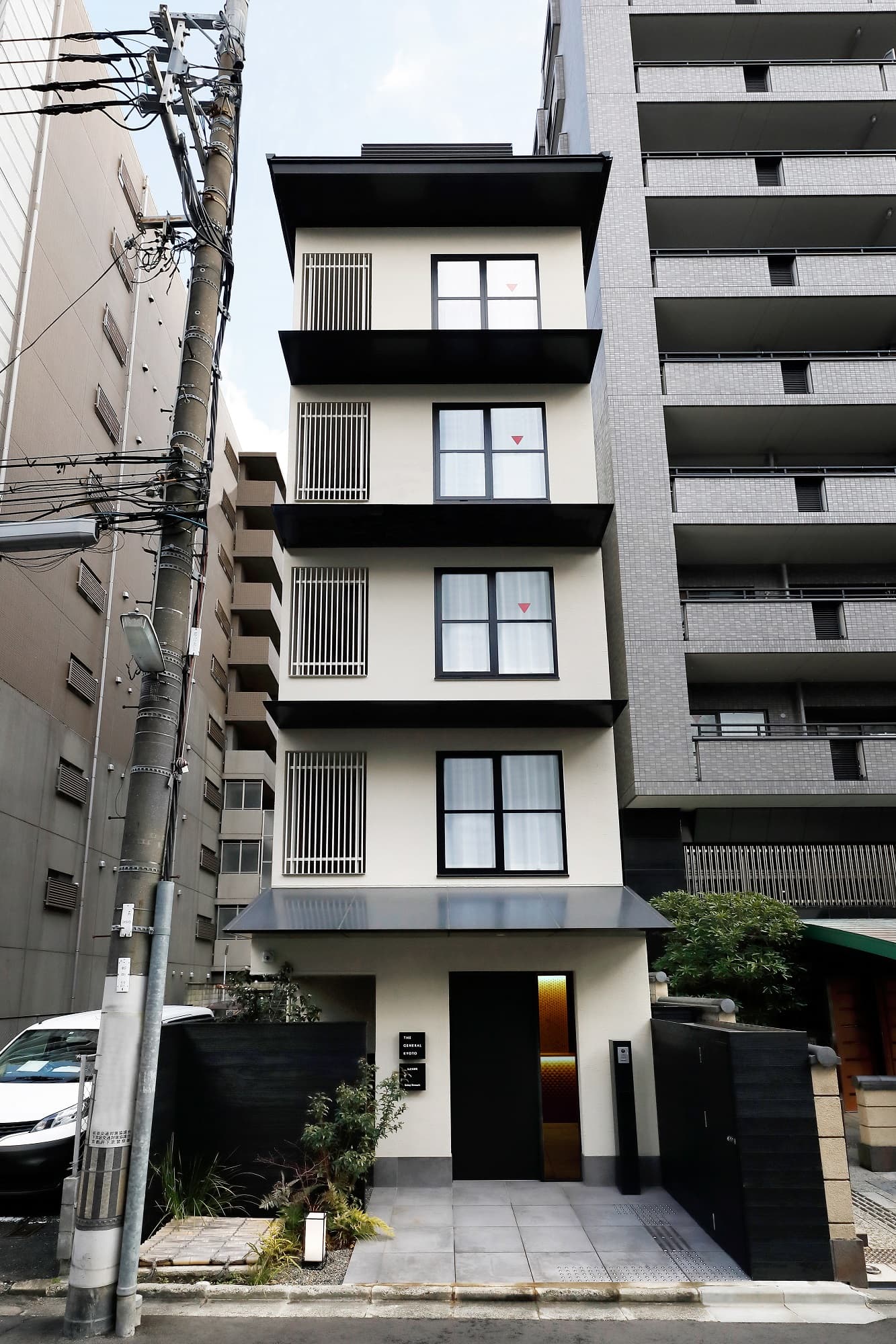 THE GENERAL KYOTO 仏光寺新町