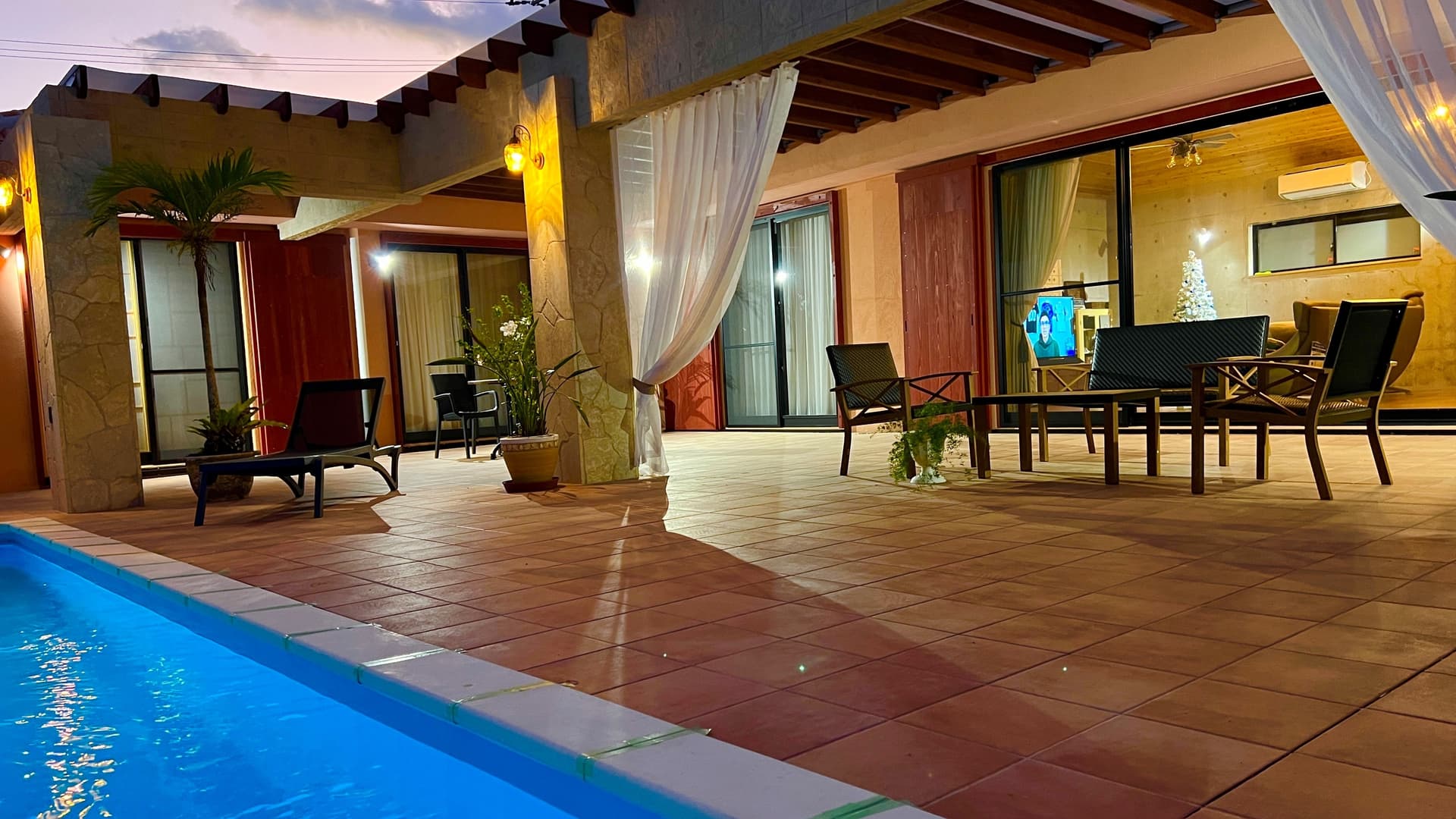 SHIRAHO BEACHSIDE<石垣島>