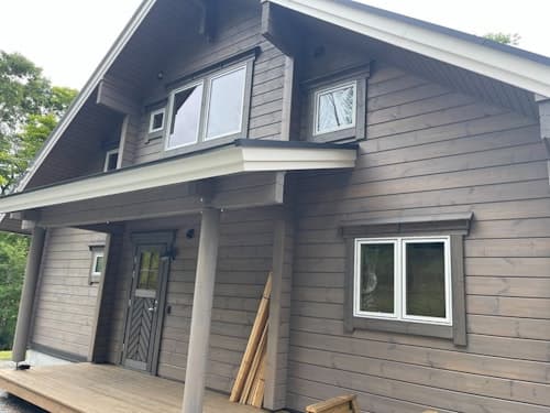 【moi】山中湖 新築フィンランドログハウス 大自然の中でBBQ可/民泊